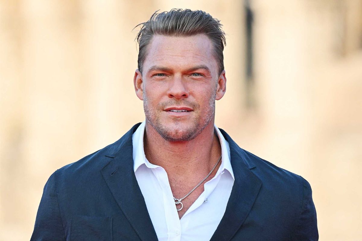Alan Ritchson Batman Buzz: Unveiling the Speculation and Potential DCU Role